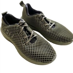 NOBULL MESH RUNNER MENS 8 or WOMENS 9.5 RUNNING EXERCISE FITNESS TRENDY